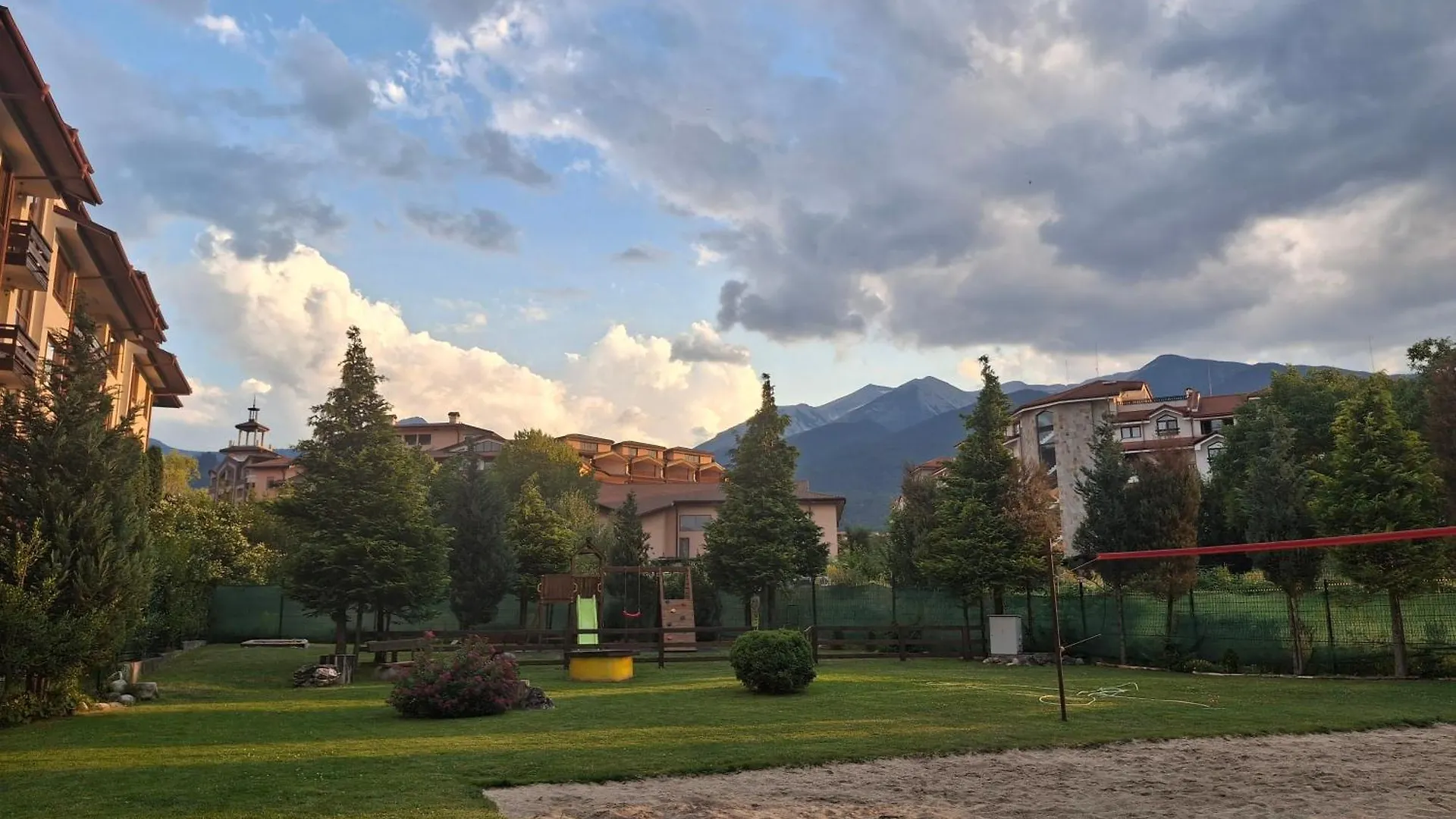 Илен 433 Bansko Royal Towers Apartment